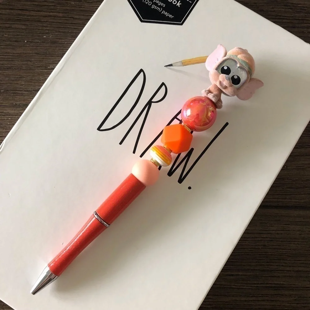 Disney Doorables: Oliver & Company: Tito handmade beaded pen